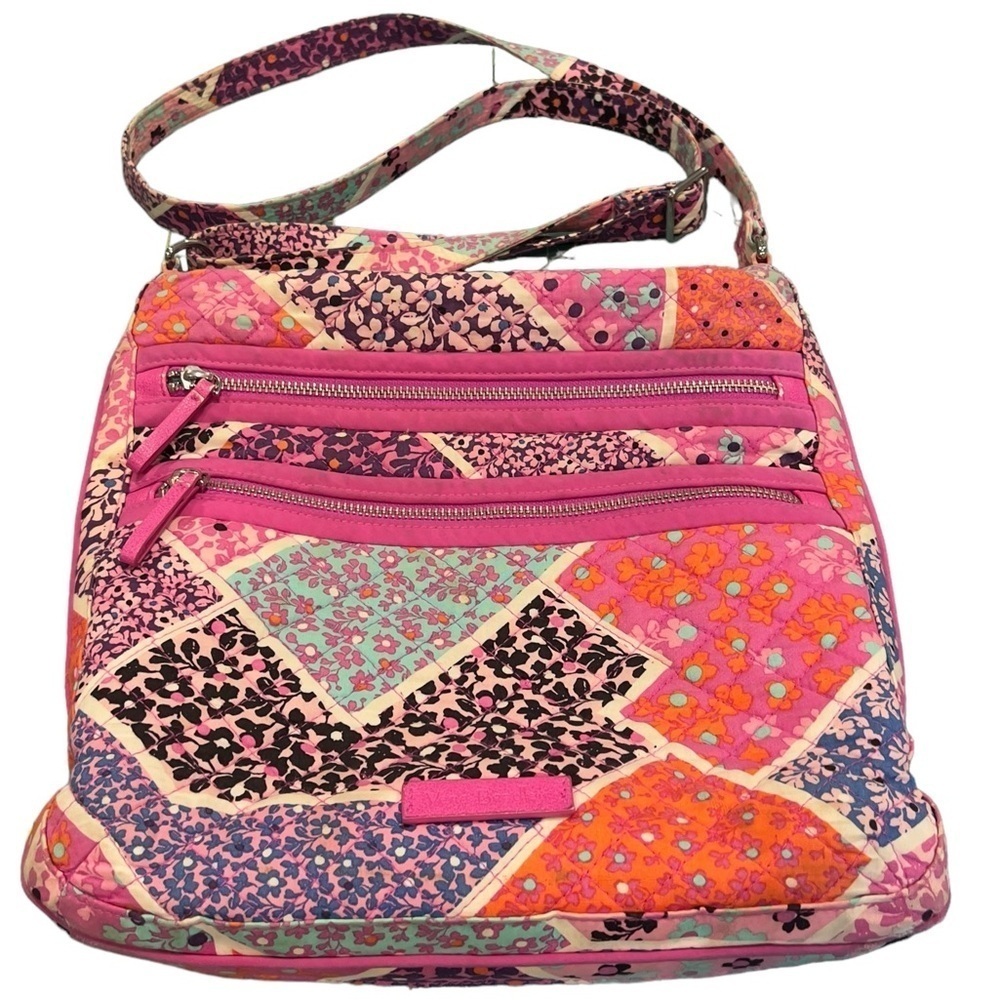 Vera Bradley Triple Zip Hipster and Window ID in MODERN MEDLEY